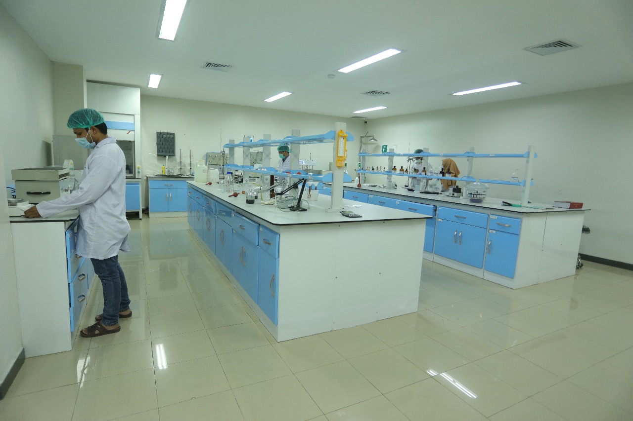 Pharmaceutical laboratory
